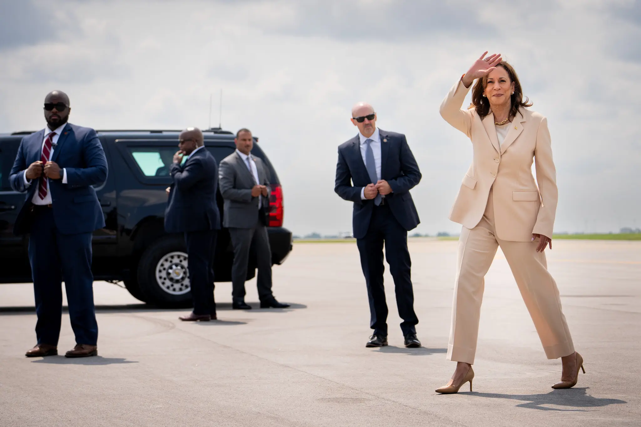 Камала Гарріс відома за кордоном особистим підходом і жорсткими розмовами